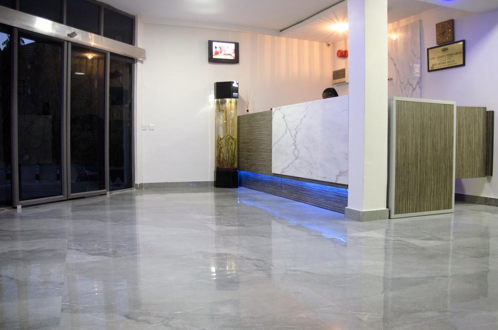 Hotel Rosebud Abuja Exteriör bild