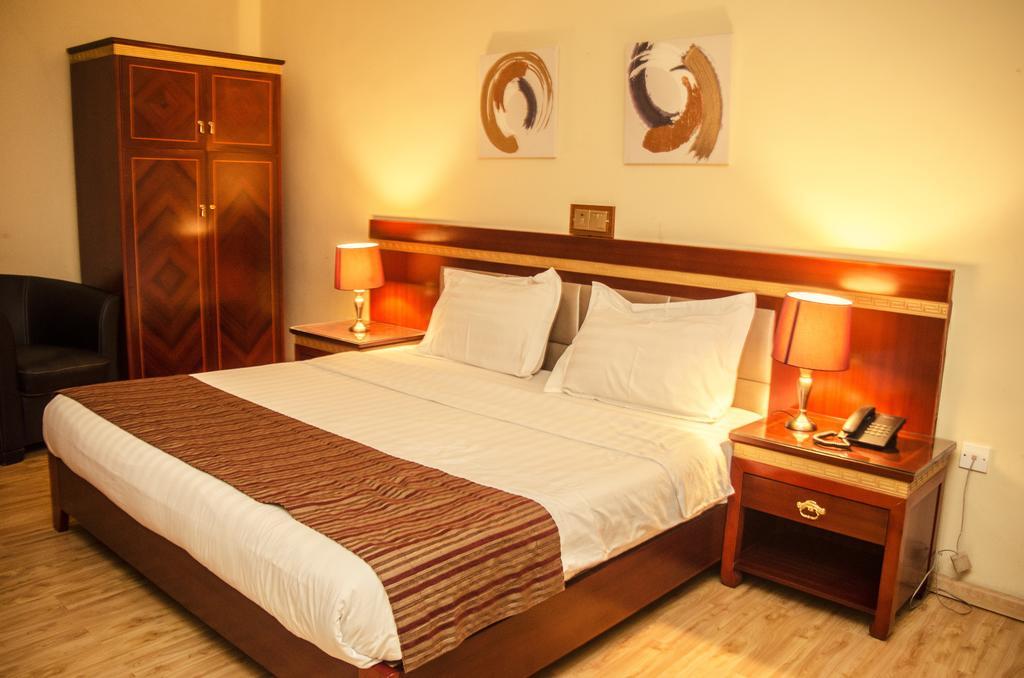 Hotel Rosebud Abuja Exteriör bild