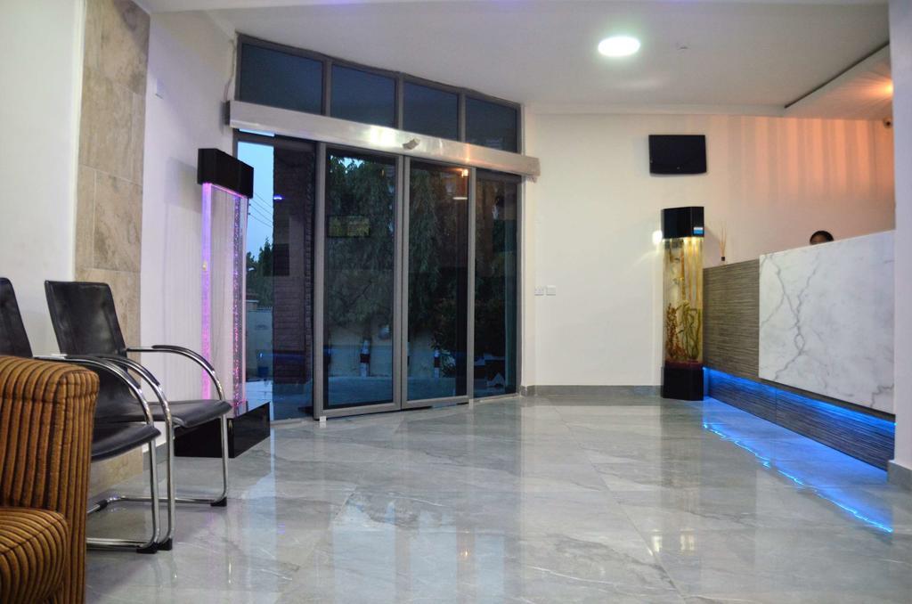 Hotel Rosebud Abuja Exteriör bild